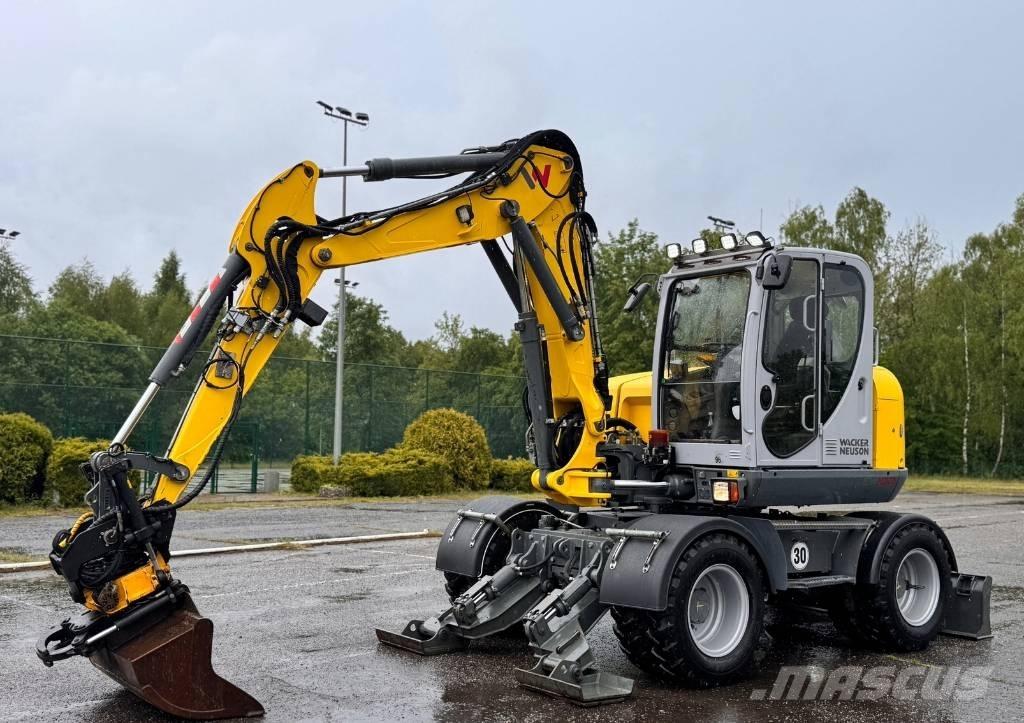 Wacker Neuson EW 100 ホイール式油圧ショベル（パワーショベル・ユンボ・バックホー）