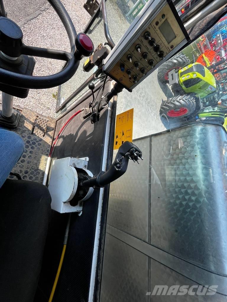  FINOTTO URAGANO 自走式噴霧器