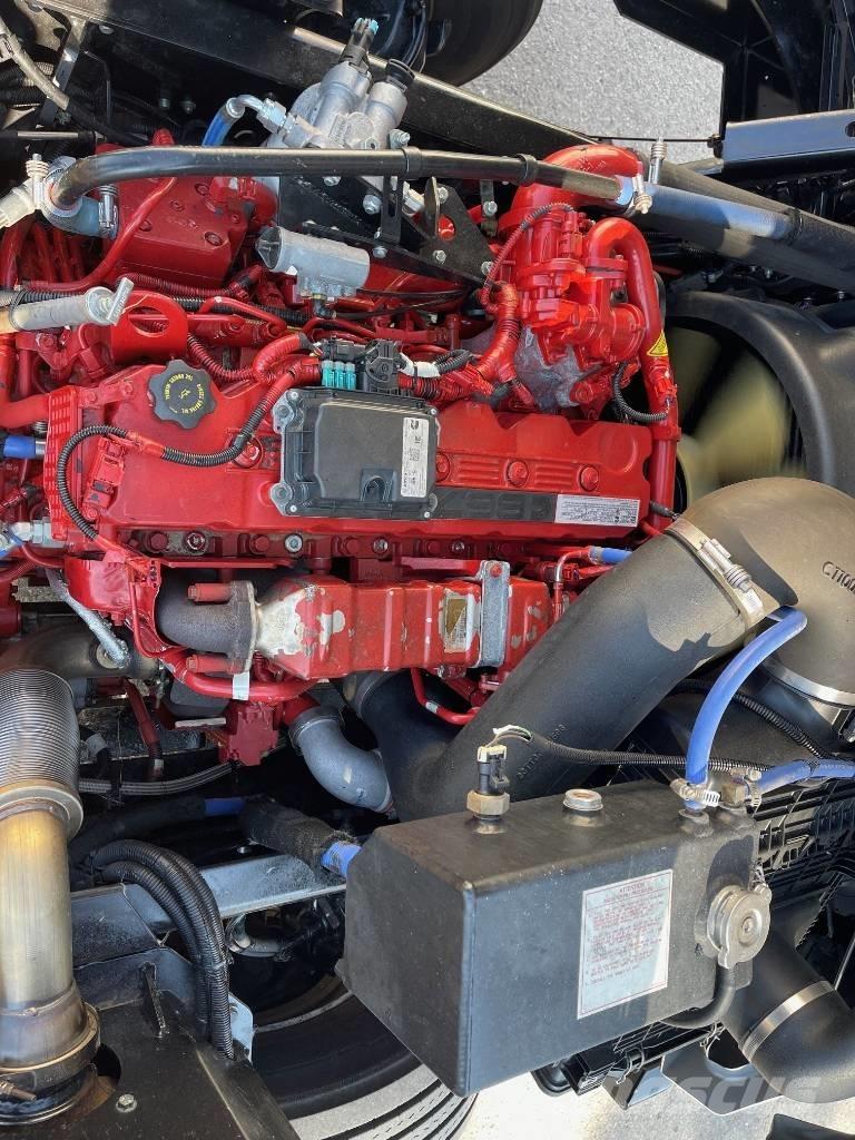 Ottawa T2 ターミナルトラクター