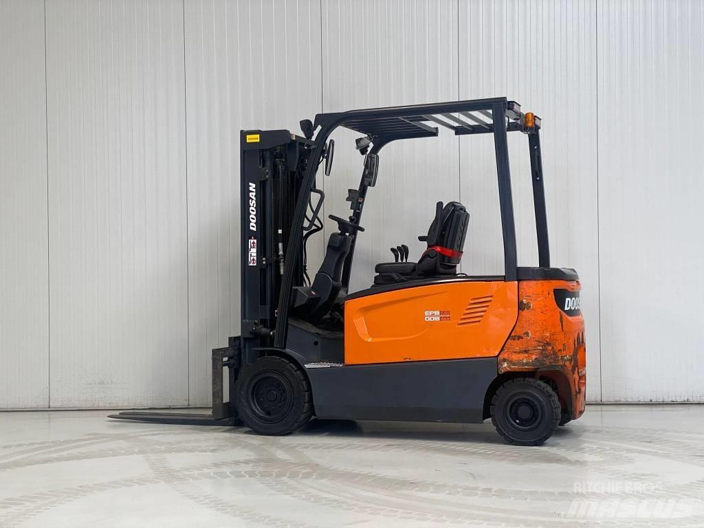 Doosan B30X-7 バッテリーフォークリフト