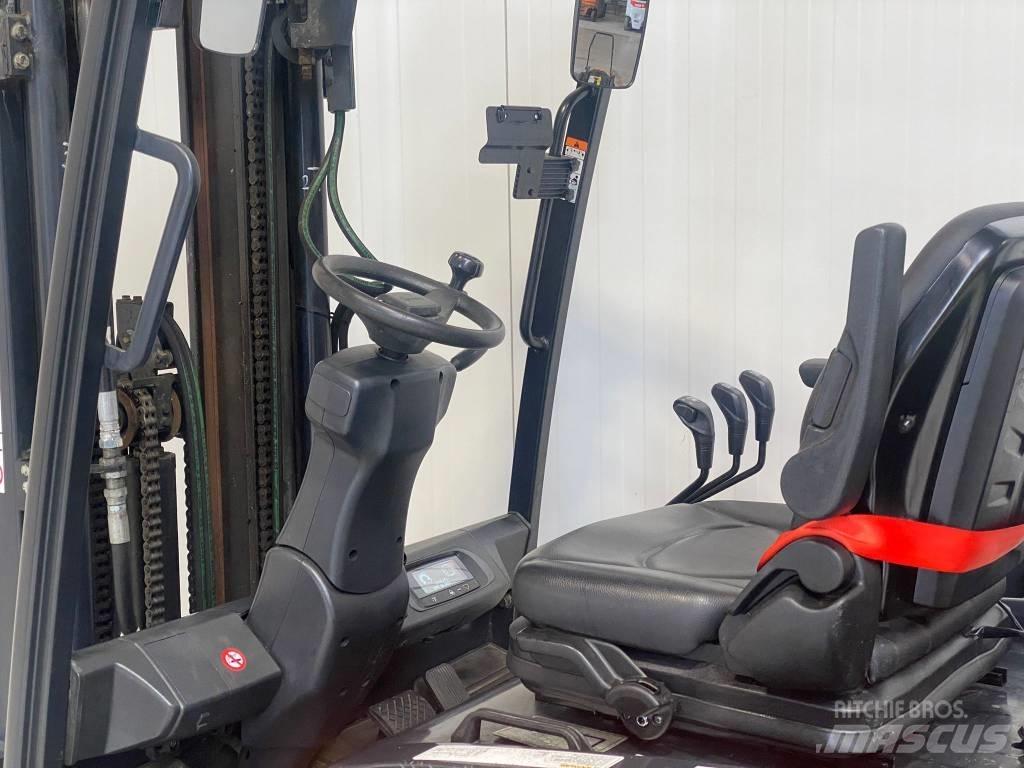 Doosan B30X-7 バッテリーフォークリフト