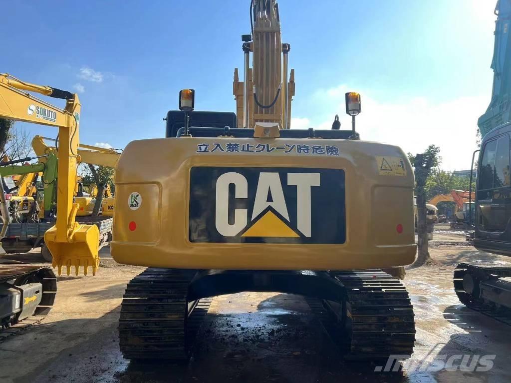 CAT 320 D 大型油圧ショベル12t以上（パワーショベル・ユンボ）