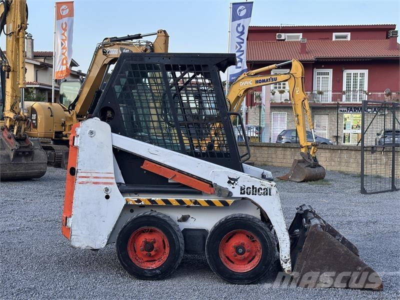 Bobcat 463 スキッドステアローダー