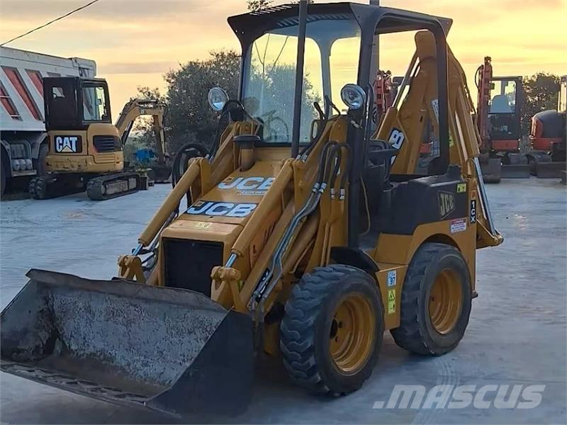 JCB 1CX バックホーローダー