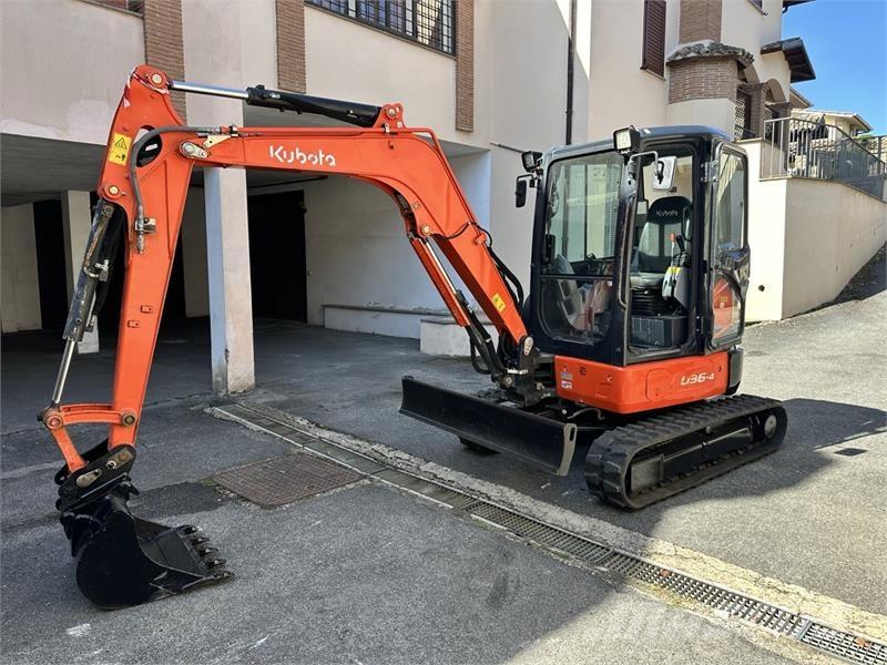 Kubota U36-4 ミニ油圧ショベル 7t以下（ミニユンボ・ミニディガー）