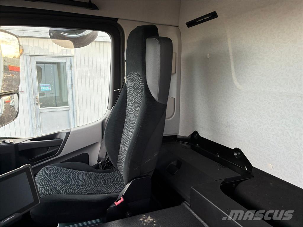 Mercedes-Benz 2533 ボックスボディー、ウイング、箱車