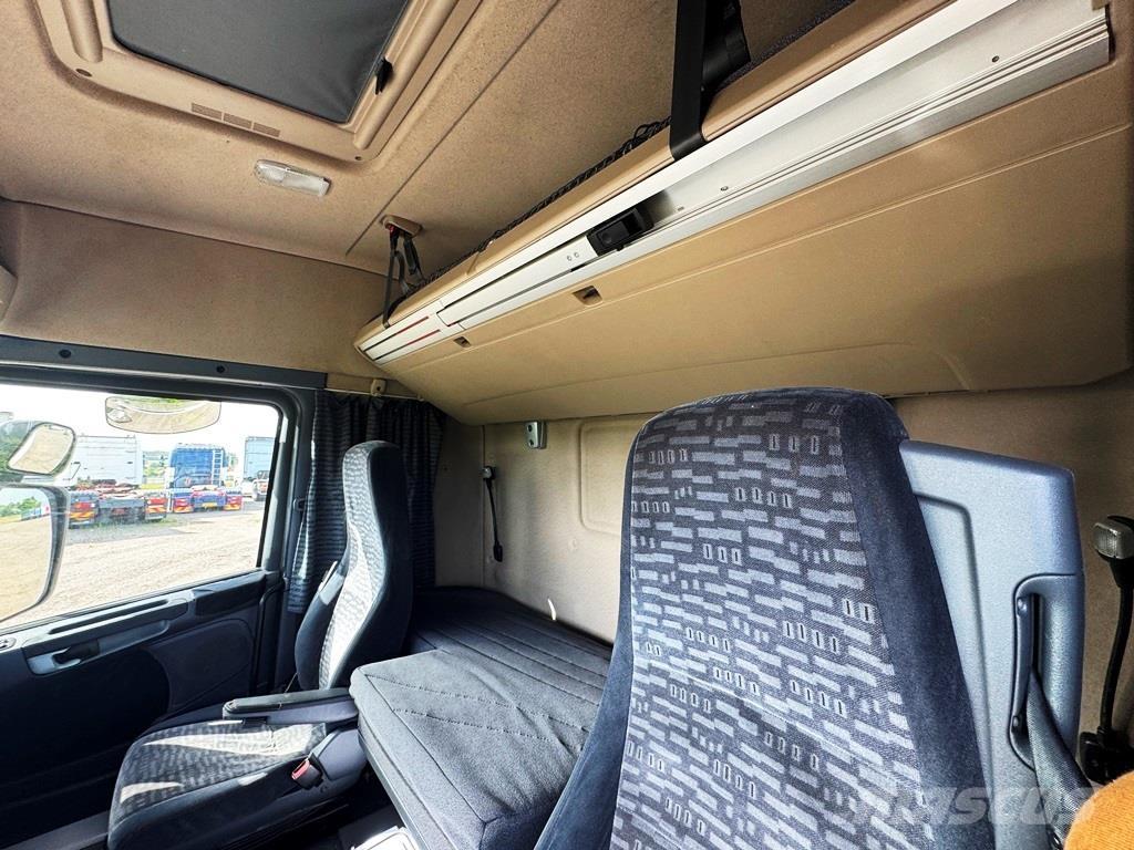 Scania R380 4x2 冷凍冷蔵車