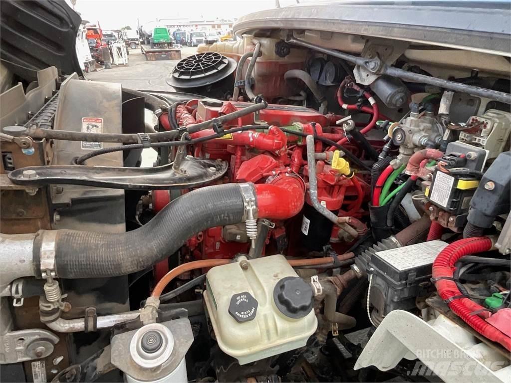 Altec LR760-E70 FM トラック高所作業車