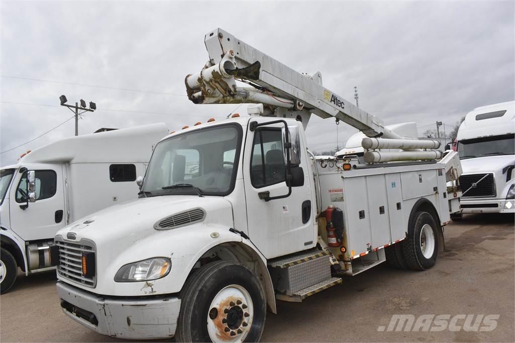 Altec TA41M トラック高所作業車