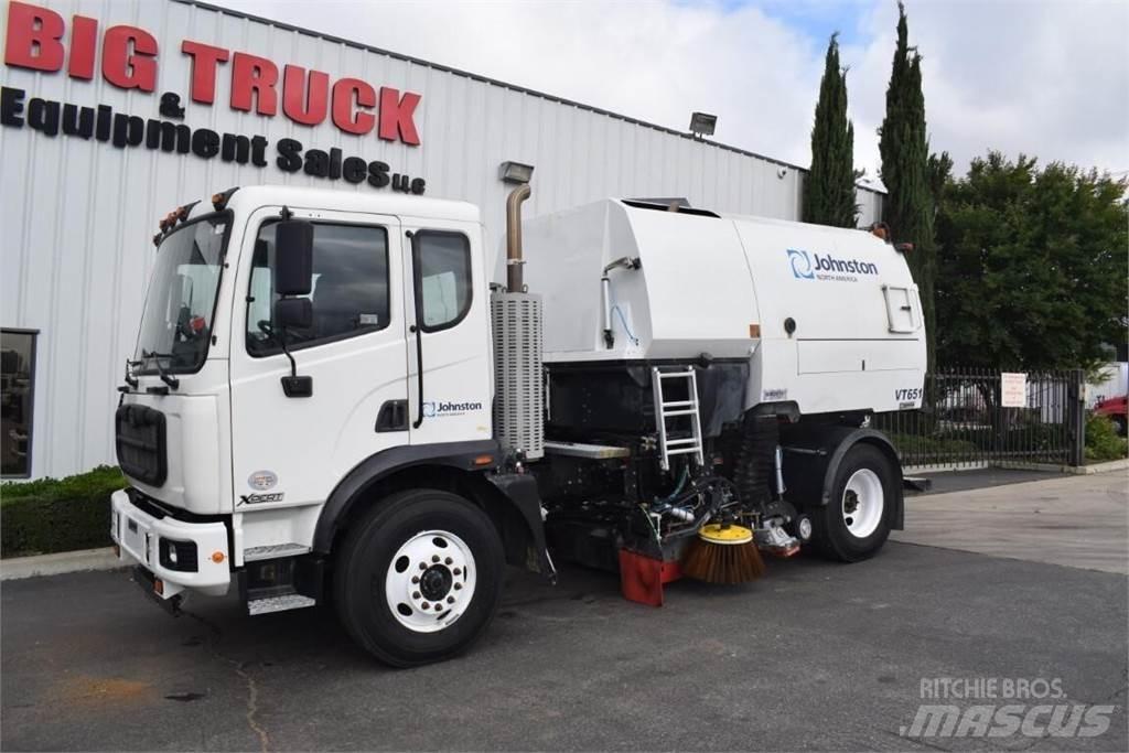 Autocar XPERT ACMD 街路清掃車