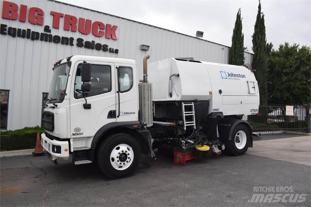 Autocar XPERT ACMD 街路清掃車