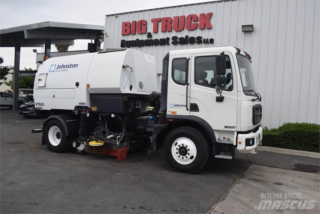 Autocar XPERT ACMD 街路清掃車