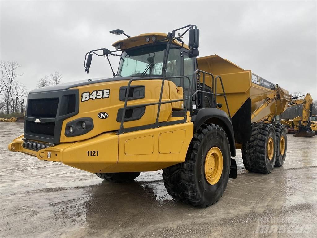 Bell B45E アーティキュレート式ダンプトラック