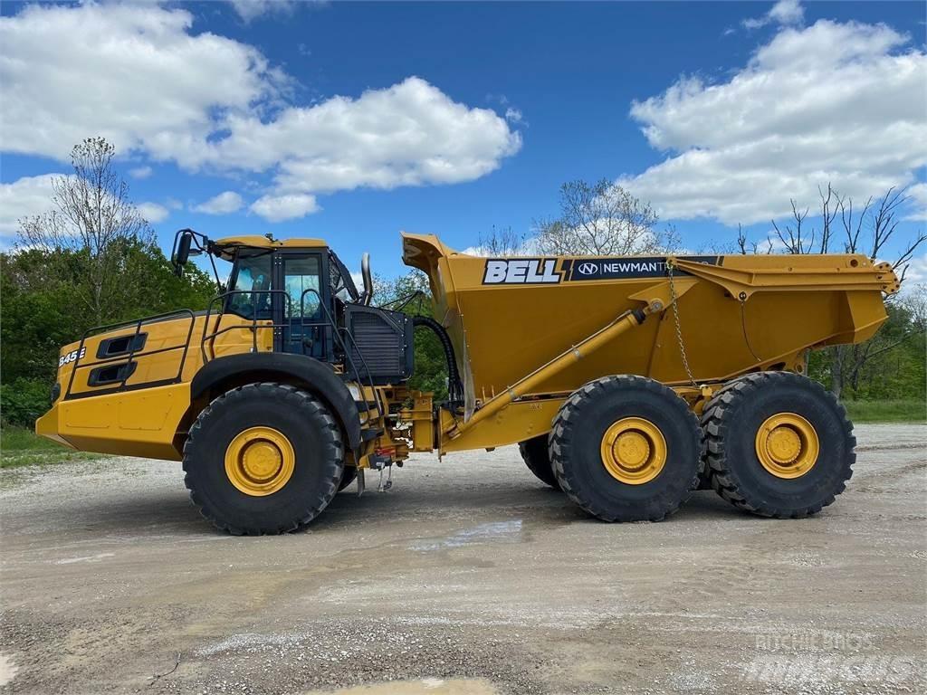 Bell B45E アーティキュレート式ダンプトラック