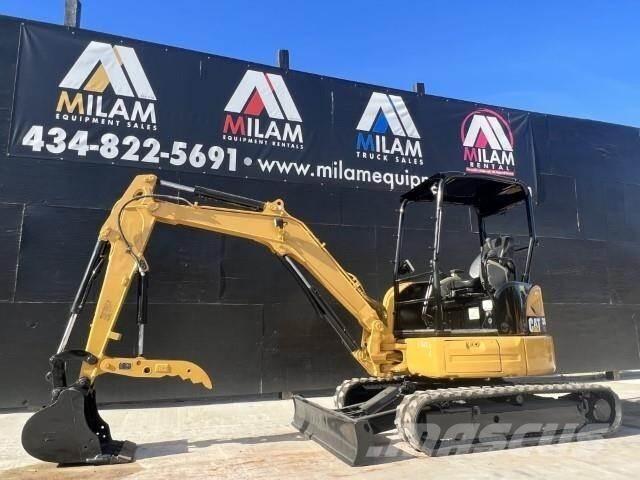 CAT 303.5E2 CR ミニ油圧ショベル 7t以下（ミニユンボ・ミニディガー）