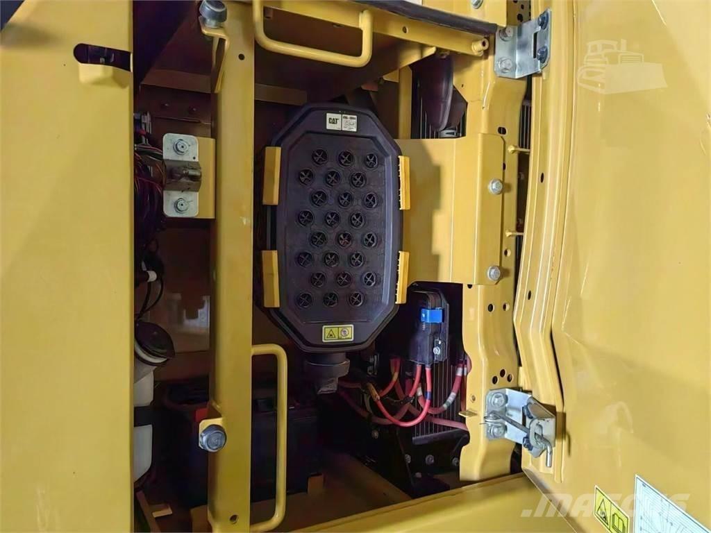 CAT 330 大型油圧ショベル12t以上（パワーショベル・ユンボ）