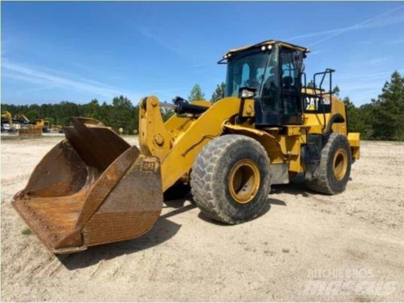 CAT 950M ホイールローダー・タイヤショベル