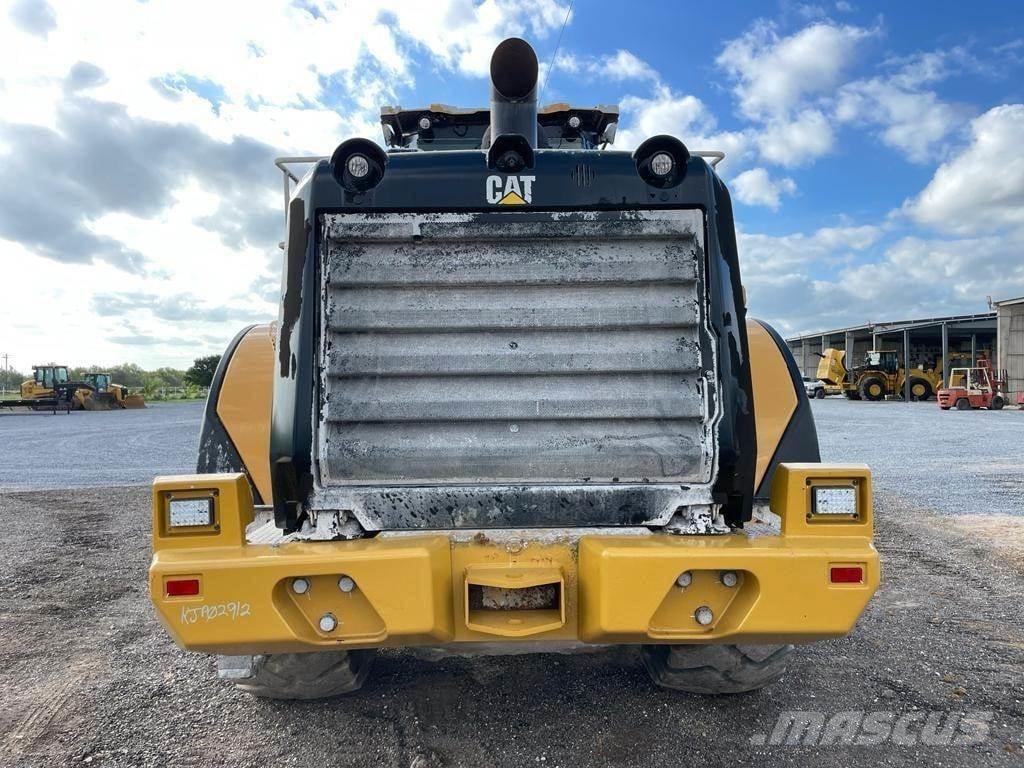 CAT 966M ホイールローダー・タイヤショベル