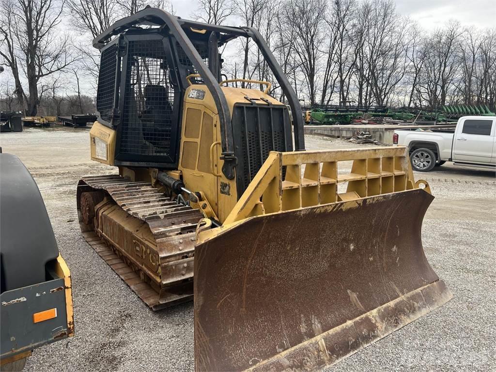 CAT D5K2 XL ブルドーザー