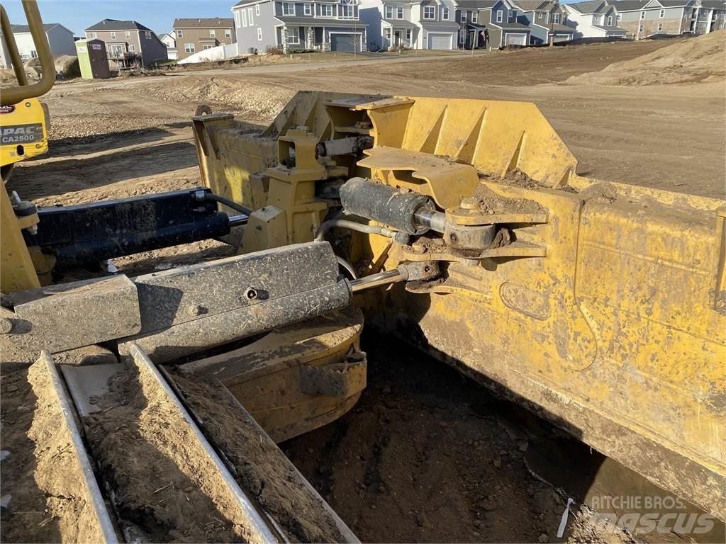 CAT D6N LGP ブルドーザー