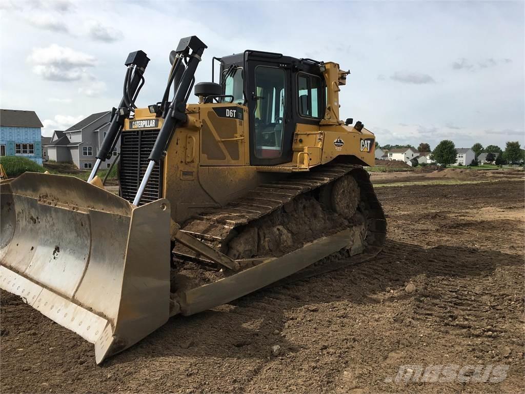 CAT D6T XW ブルドーザー