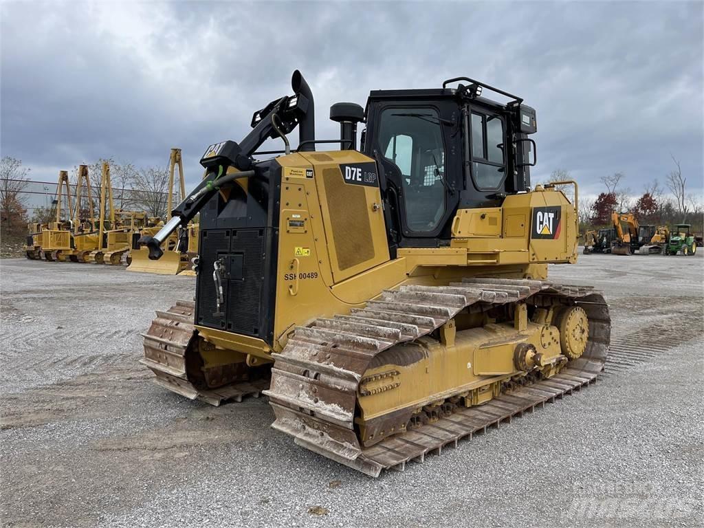 CAT D7E LGP ブルドーザー