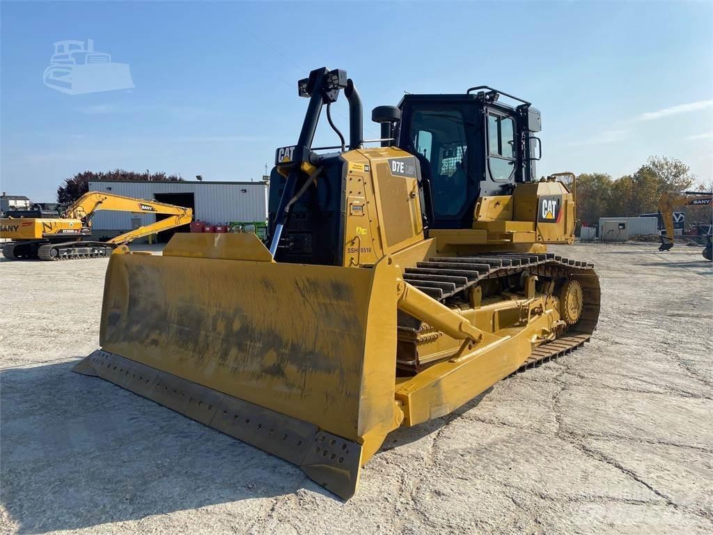 CAT D7E LGP ブルドーザー