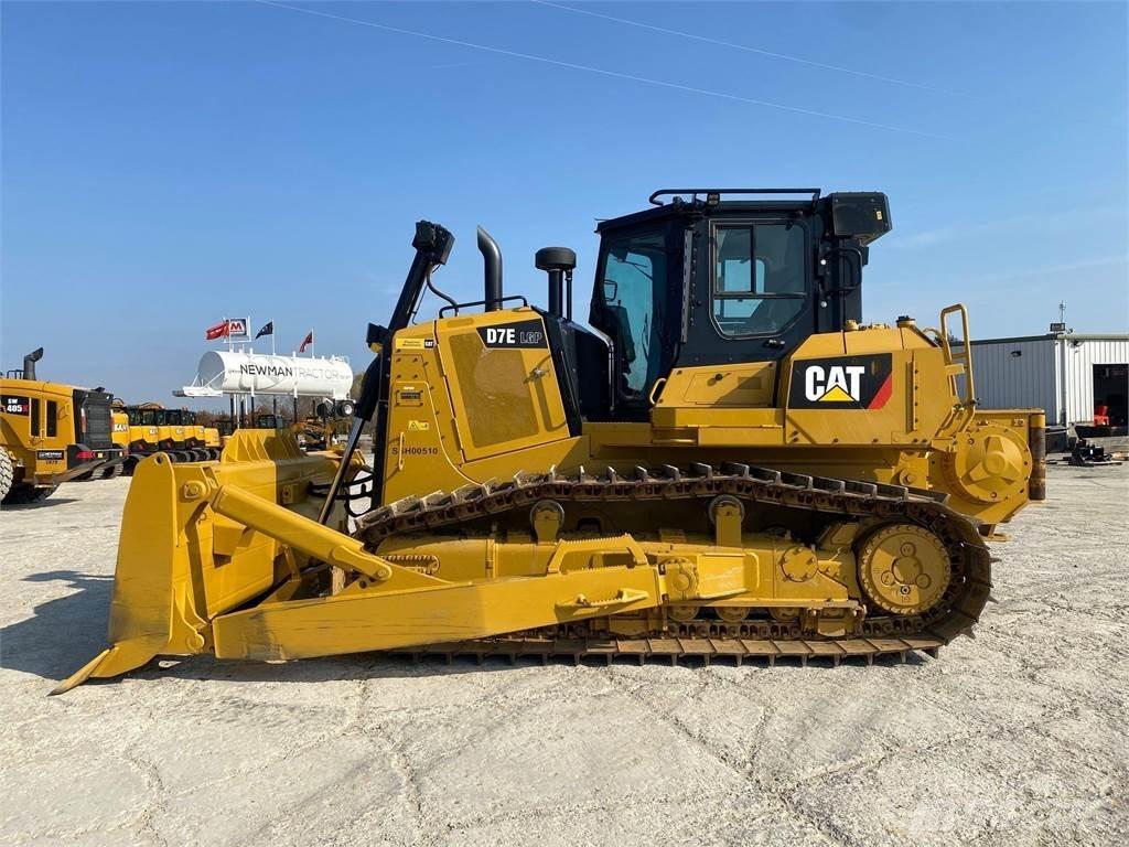 CAT D7E LGP ブルドーザー