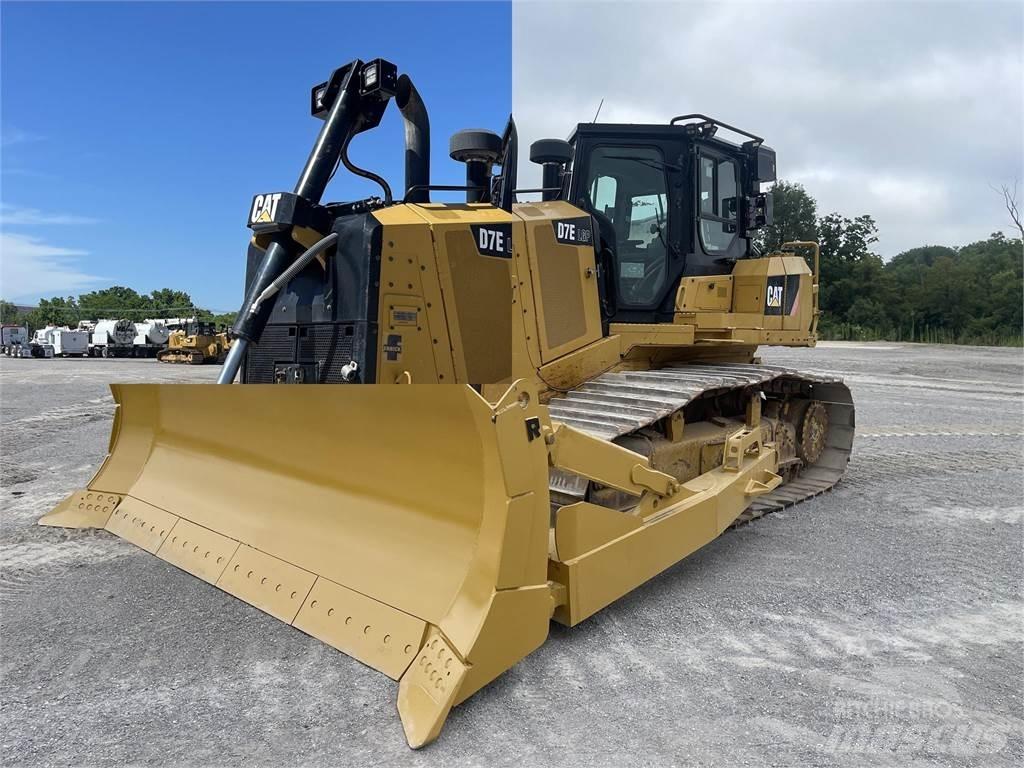 CAT D7E LGP ブルドーザー