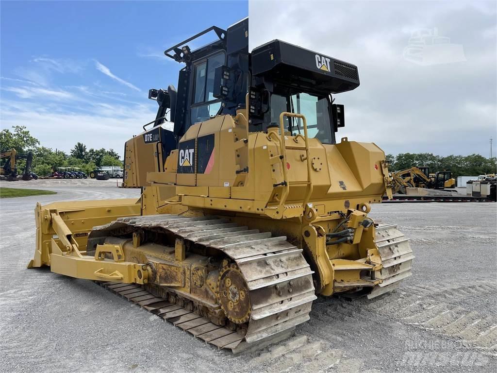 CAT D7E LGP ブルドーザー