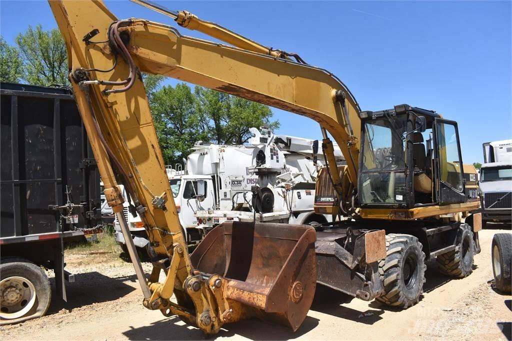 CAT M318 ホイール式油圧ショベル（パワーショベル・ユンボ・バックホー）