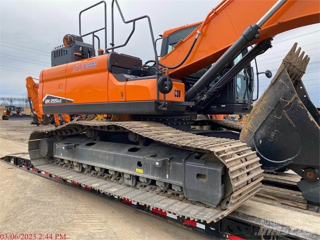 Develon DX255 LC-7 大型油圧ショベル12t以上（パワーショベル・ユンボ）