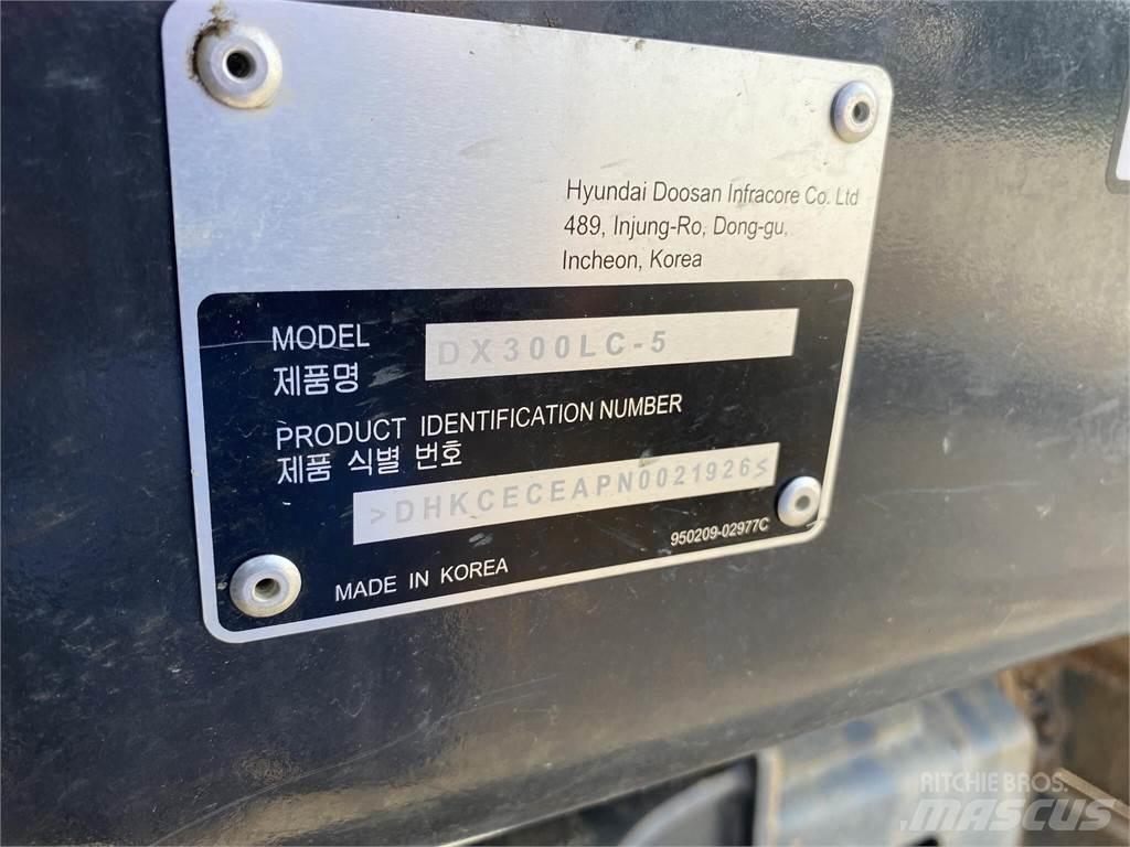 Develon DX300 LC-5 大型油圧ショベル12t以上（パワーショベル・ユンボ）