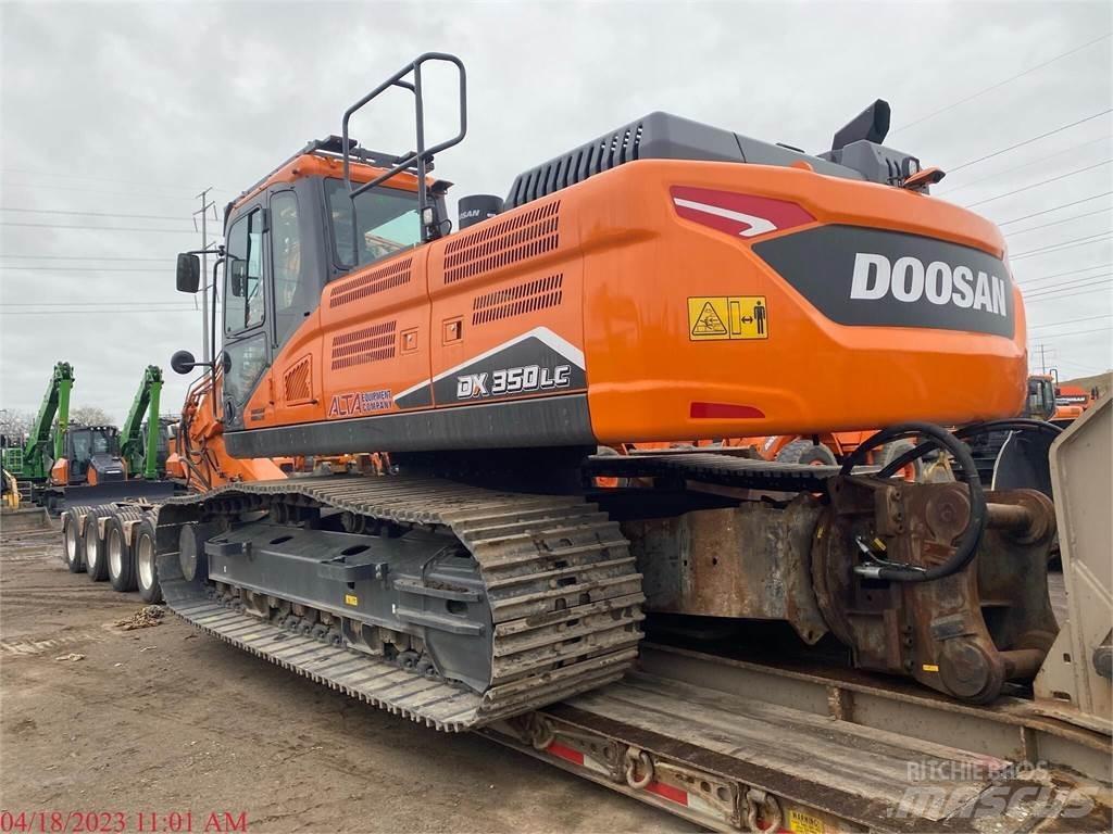 Develon DX350 LC-7 大型油圧ショベル12t以上（パワーショベル・ユンボ）