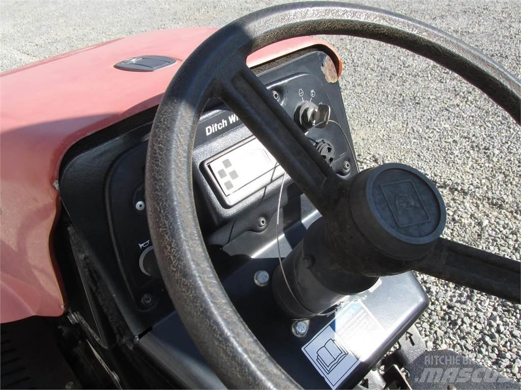 Ditch Witch RT30 トレンチャー