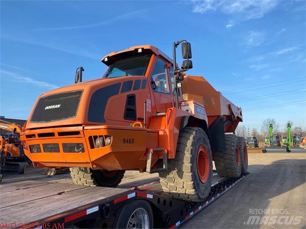 Doosan DA30-5 アーティキュレート式ダンプトラック