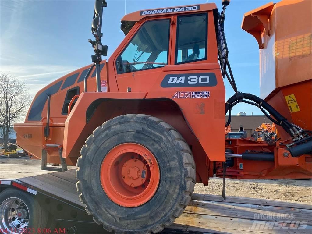 Doosan DA30-5 アーティキュレート式ダンプトラック