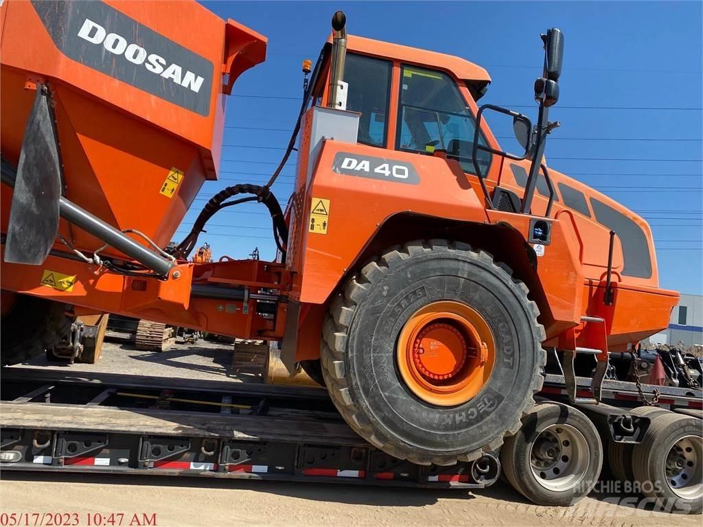Doosan DA40-5 アーティキュレート式ダンプトラック