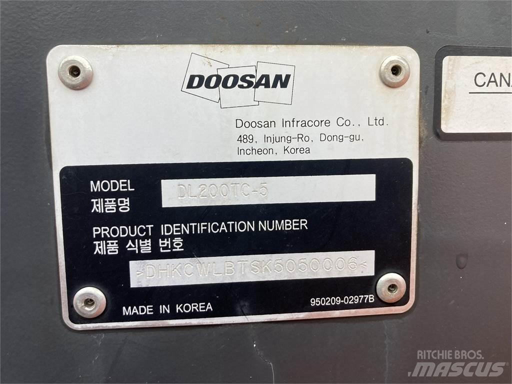 Doosan DL200TC-5 ホイールローダー・タイヤショベル