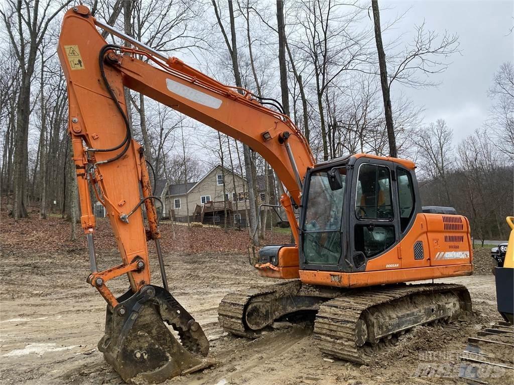 Doosan DX140 LC-3 大型油圧ショベル12t以上（パワーショベル・ユンボ）
