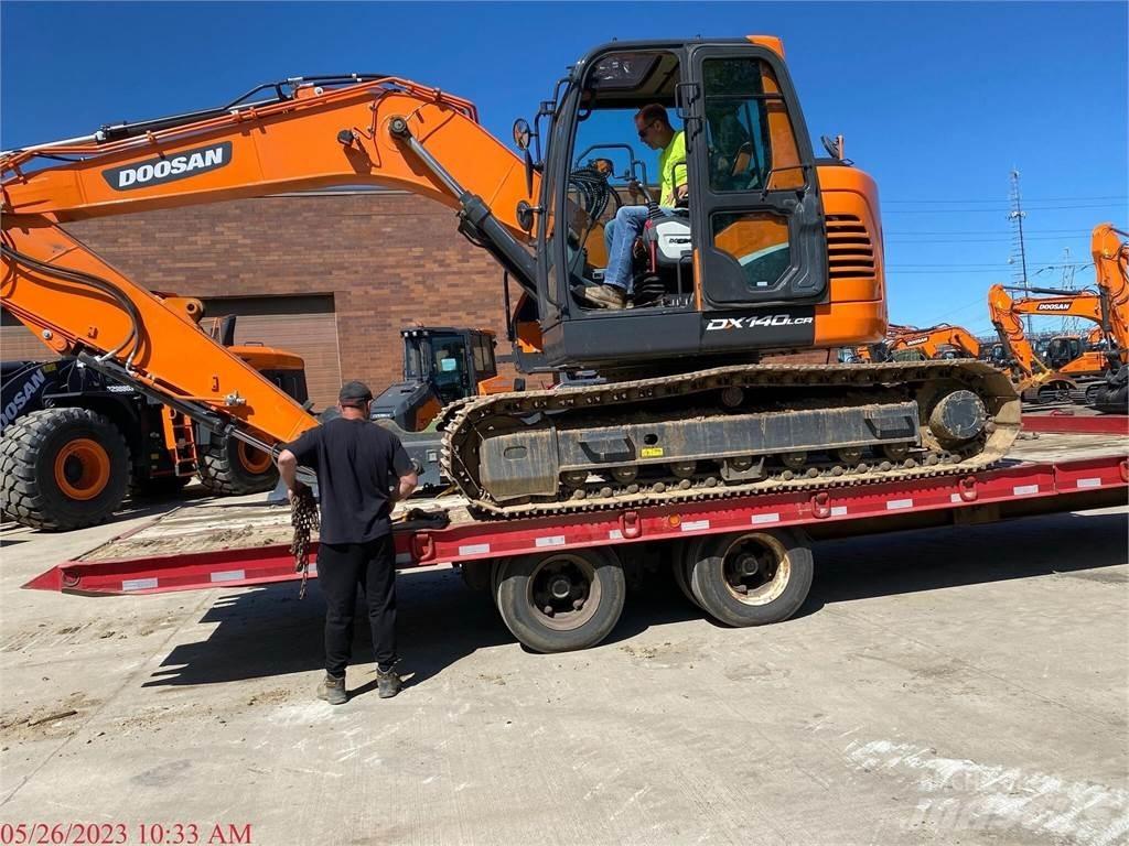 Doosan DX140 LCR-5 大型油圧ショベル12t以上（パワーショベル・ユンボ）