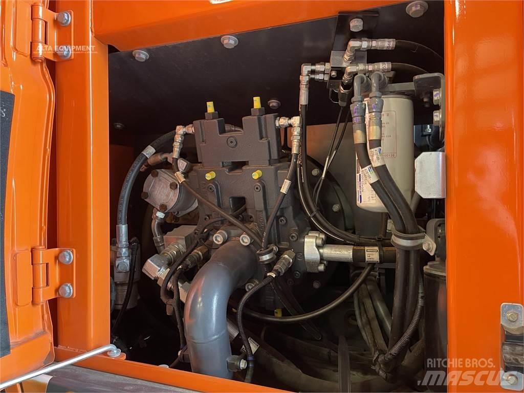 Doosan DX140W-5 ホイール式油圧ショベル（パワーショベル・ユンボ・バックホー）