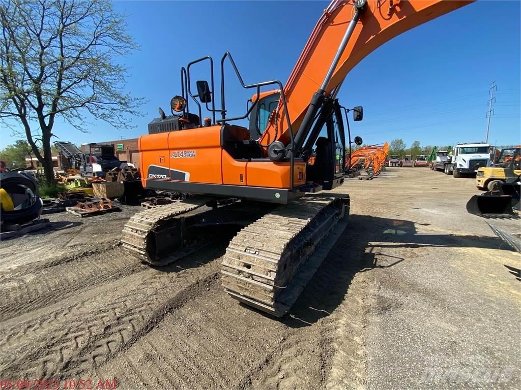 Doosan DX170 LC-5 大型油圧ショベル12t以上（パワーショベル・ユンボ）