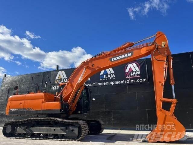 Doosan DX225 LC 大型油圧ショベル12t以上（パワーショベル・ユンボ）