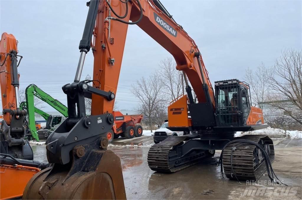 Doosan DX380 LL-5 大型油圧ショベル12t以上（パワーショベル・ユンボ）