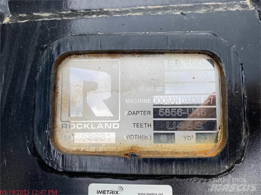 Doosan DX420 LC-7 大型油圧ショベル12t以上（パワーショベル・ユンボ）