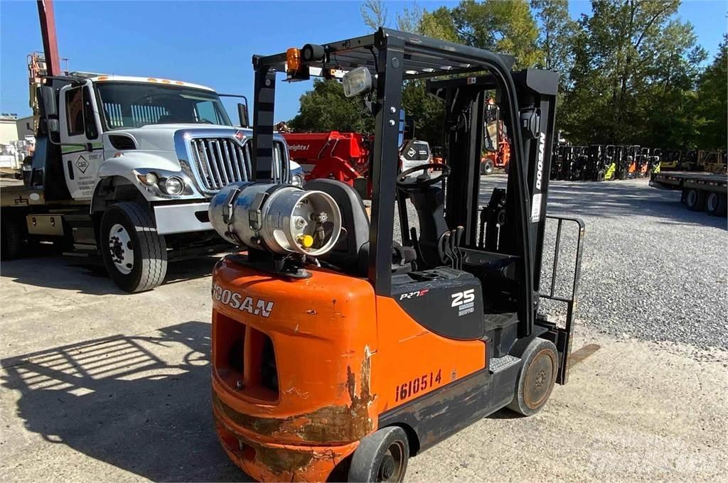 Doosan GC25P-5 フォークリフト - その他