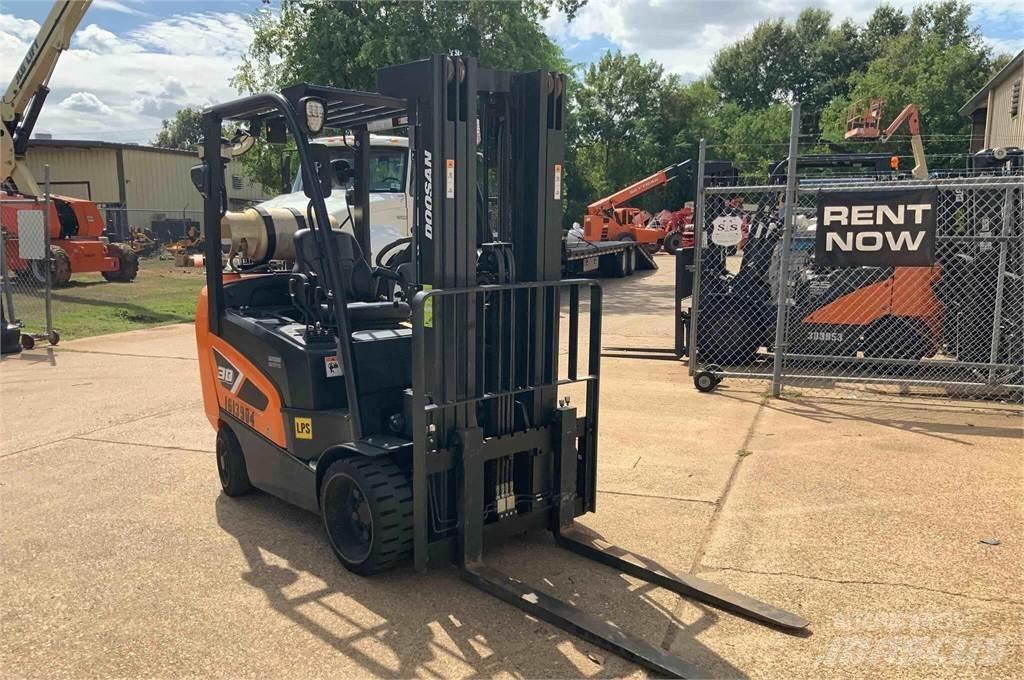Doosan GC30S-9 フォークリフト - その他