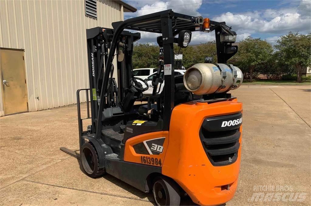 Doosan GC30S-9 フォークリフト - その他