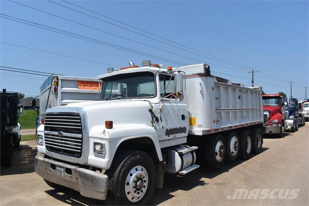 Ford LT9000 ダンプ